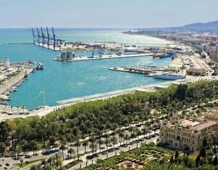 Apartamentos Vialia Sol Y Playa Málaga Exteriör bild