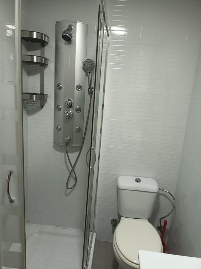 Apartamentos Vialia Sol Y Playa Málaga Exteriör bild