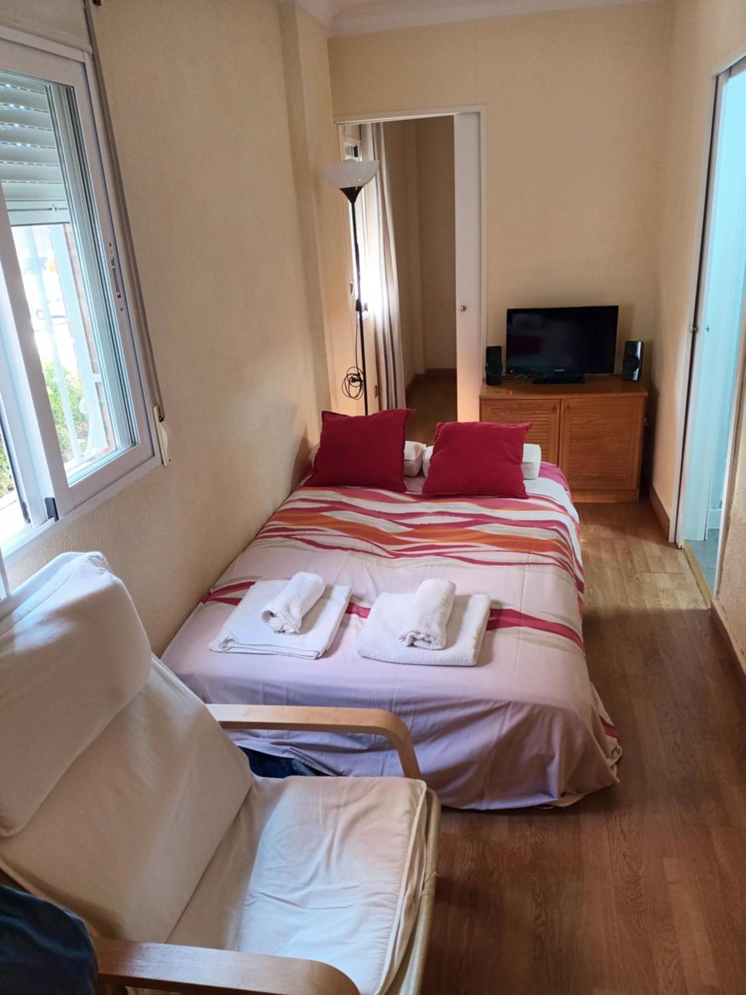 Apartamentos Vialia Sol Y Playa Málaga Exteriör bild
