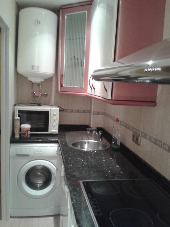 Apartamentos Vialia Sol Y Playa Málaga Exteriör bild